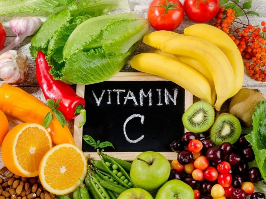Vitamin C in njegovi pozitivni učinki na kožo